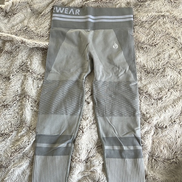 Ryderwear Freestyle Seamless Leggings *out of stock* - Picture 3 of 4